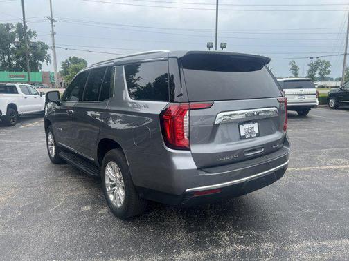 2022 GMC Yukon SLT