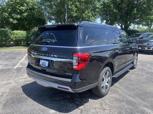 Black Metallic 2024 Ford Expedition Limited