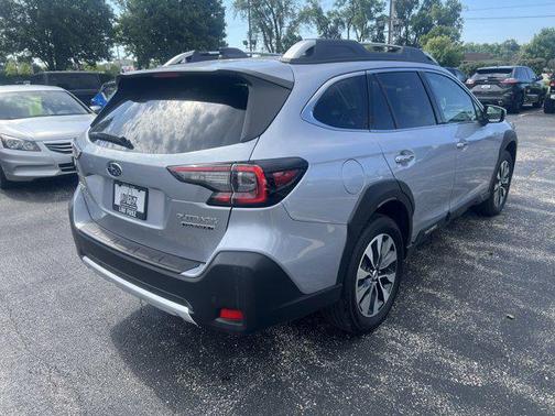 2024 Subaru Outback Touring XT
