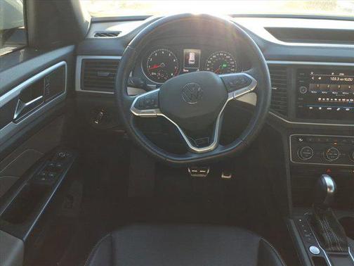 2021 Volkswagen Atlas Cross Sport 3.6L V6 SE w/Technology R-Line