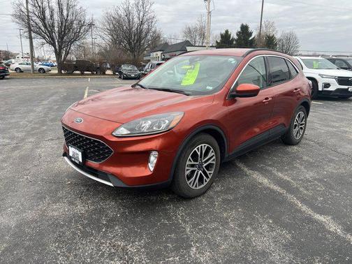 2020 Ford Escape SEL