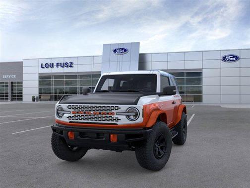 Oxford White 2025 Ford Bronco Stroppe Edition