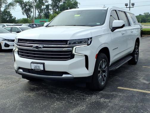 Summit White 2021 Chevrolet Suburban LT