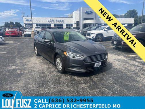 2016 Ford Fusion S