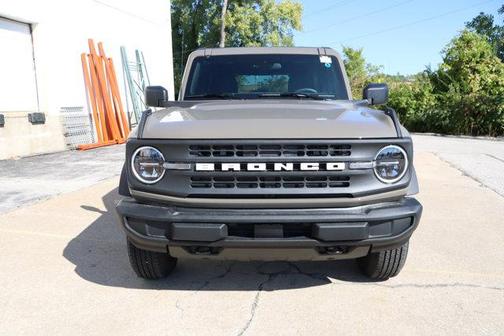 2025 Ford Bronco Base 2 Door 4x4