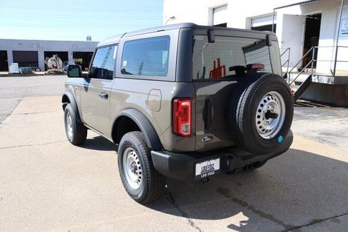 2025 Ford Bronco Base 2 Door 4x4