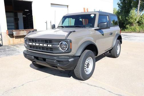 2025 Ford Bronco Base 2 Door 4x4