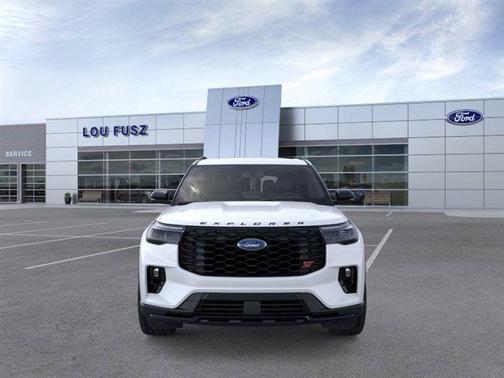 Star White Metallic Tri-Coat 2026 Ford Explorer ST