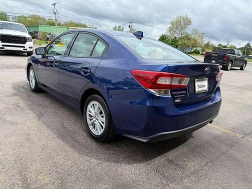 2018 Subaru Impreza 2.0i Premium