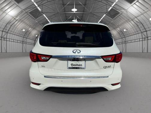2017 INFINITI QX60 Base