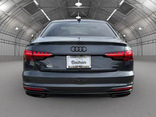 2022 Audi A4 40 Premium Plus