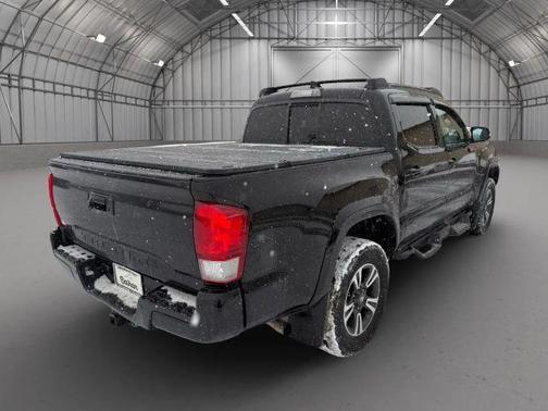 2016 Toyota Tacoma TRD Sport