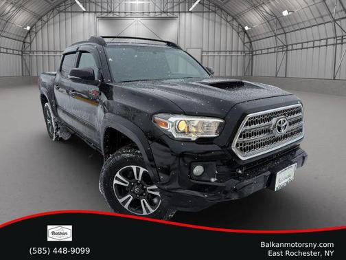 2016 Toyota Tacoma TRD Sport