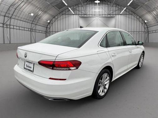 2020 Volkswagen Passat 2.0T SE