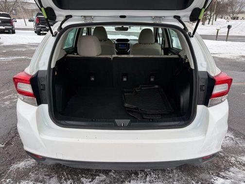 2019 Subaru Impreza 2.0i Premium