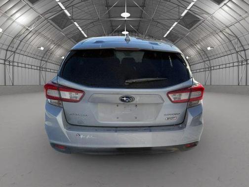 2017 Subaru Impreza 2.0i Sport