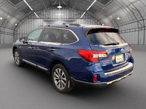 2017 Subaru Outback 3.6R Touring