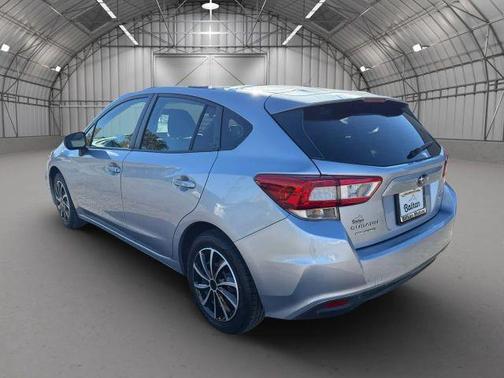 2019 Subaru Impreza 2.0i