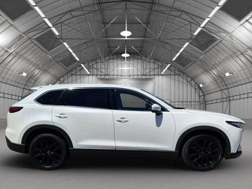 Snowflake White Pearl 2023 Mazda CX-9 Touring Plus