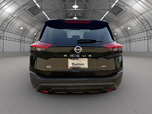 2021 Nissan Rogue S