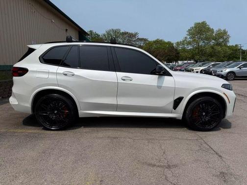 2025 BMW X5 M Competition