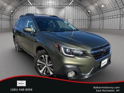 Wilderness Green Metallic 2018 Subaru Outback 3.6R Limited