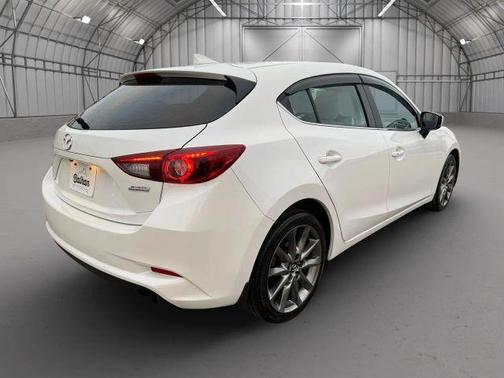 2018 Mazda Mazda3 Grand Touring