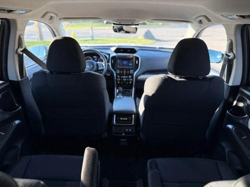 Crystal White Pearl 2022 Subaru Ascent Premium 7-Passenger