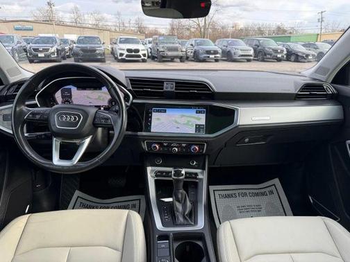 2021 Audi Q3 45 S line Premium