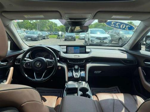 2022 Acura TLX Advance