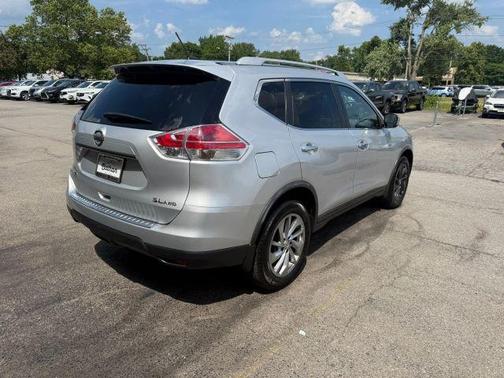2016 Nissan Rogue SL