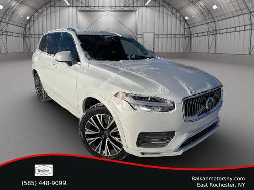 2022 Volvo XC90 T6 Momentum 6 Passenger