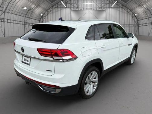 2022 Volkswagen Atlas Cross Sport 3.6L V6 SE w/Technology