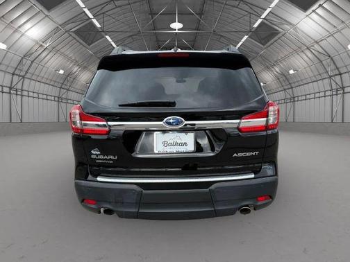 Crystal Black Silica 2019 Subaru Ascent Premium 8-Passenger
