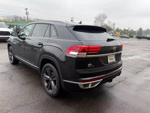 2020 Volkswagen Atlas Cross Sport 3.6L V6 SE w/Technology R-Line