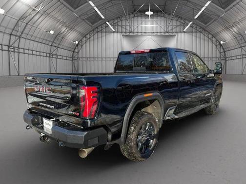 2024 GMC Sierra 3500 AT4