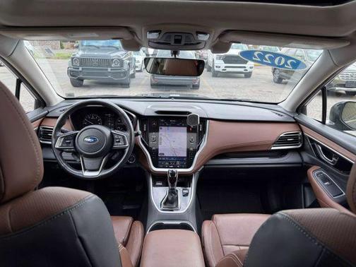 2022 Subaru Outback Touring