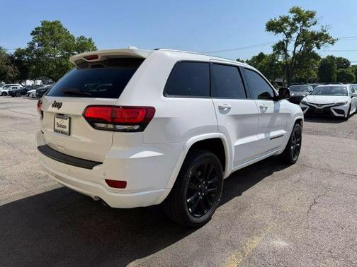 2021 Jeep Grand Cherokee Laredo