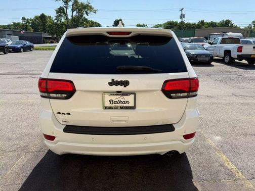 2021 Jeep Grand Cherokee Laredo