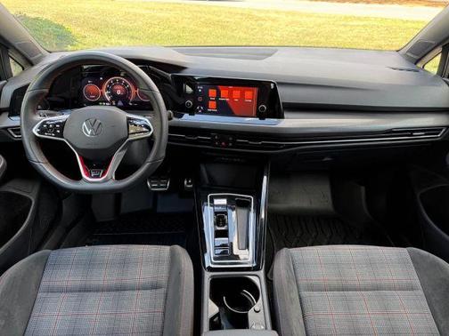 2024 Volkswagen Golf GTI 2.0T S