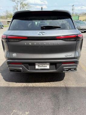 2022 INFINITI QX60 Luxe