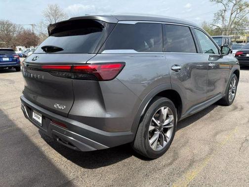2022 INFINITI QX60 Luxe