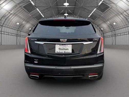 2020 Cadillac XT5 Sport