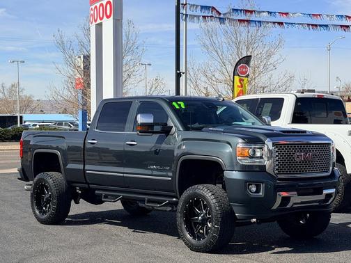 2017 GMC Sierra 2500 Denali