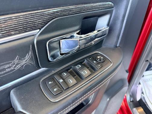 Delmonico Red Pearlcoat 2016 RAM 3500 Longhorn