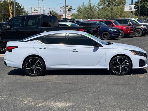 GRAY 2025 Nissan Altima SR AWD