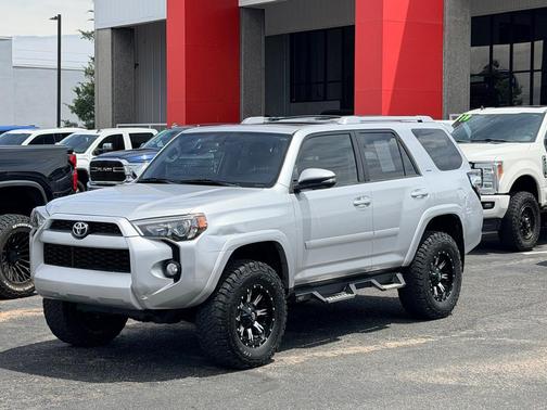 Classic Silver Metallic 2018 Toyota 4Runner SR5 Premium
