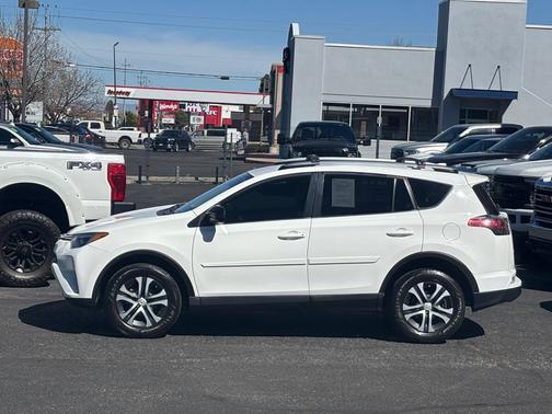 Super White 2017 Toyota RAV4 LE