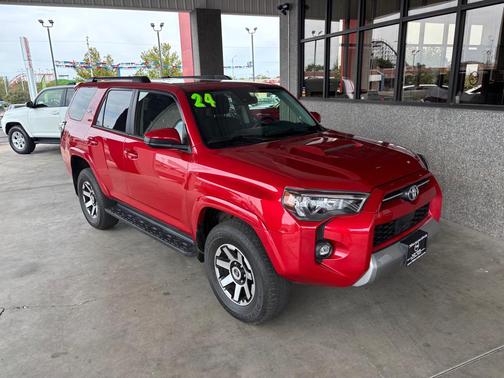 2024 Toyota 4Runner TRD Off Road