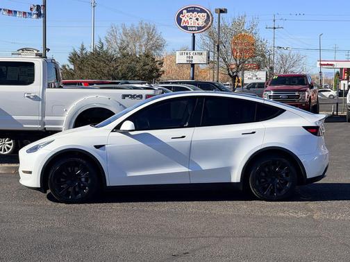 2021 Tesla Model Y Long Range Dual Motor All-Wheel Drive